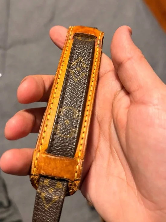 Louis Vuitton Monogram Mini Crossbody Bag (Vintage) unisex - Picture 11 of 16